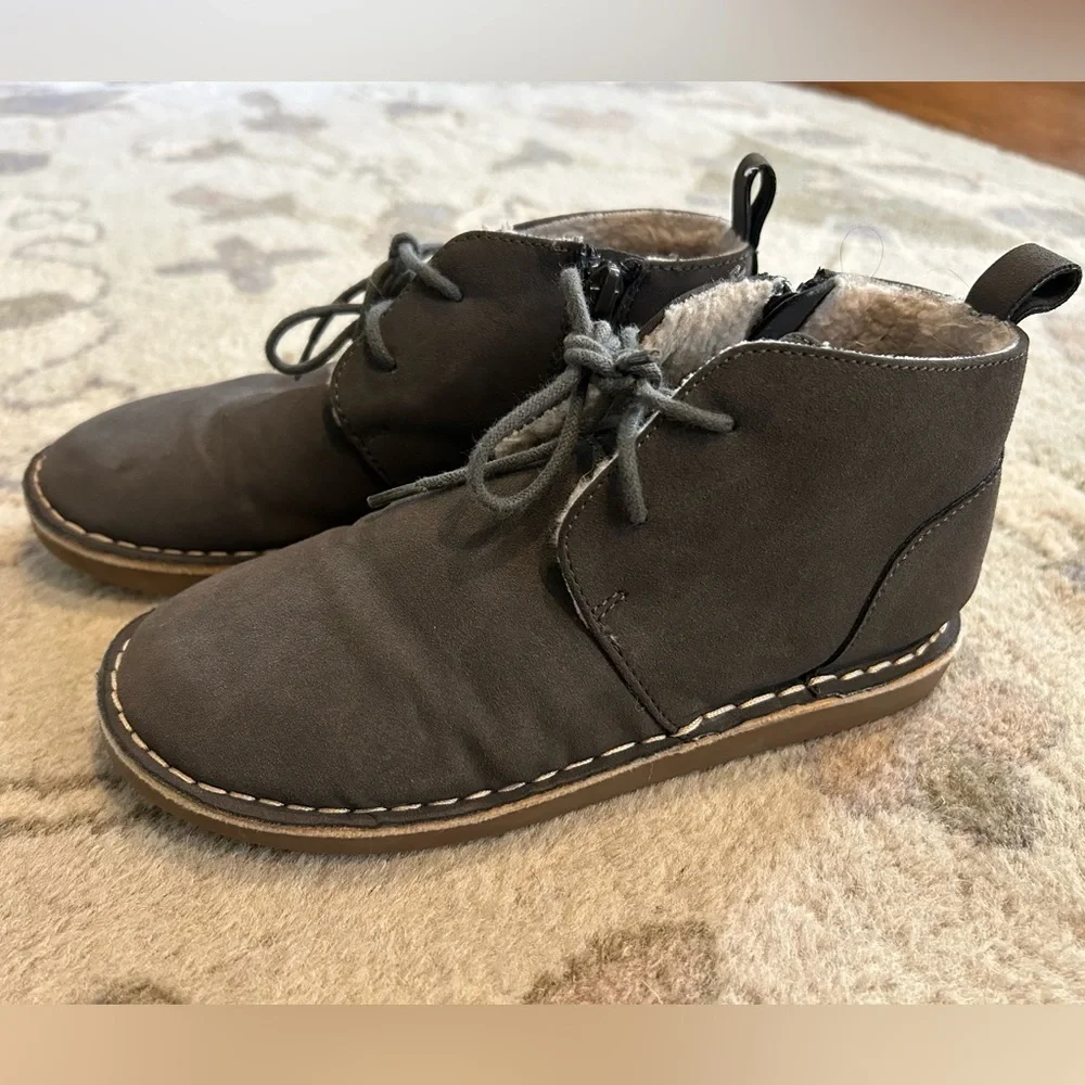 Nordstrom gray suede boots, boys 2